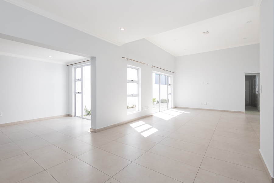 4 Bedroom Property for Sale in Sagewood Western Cape